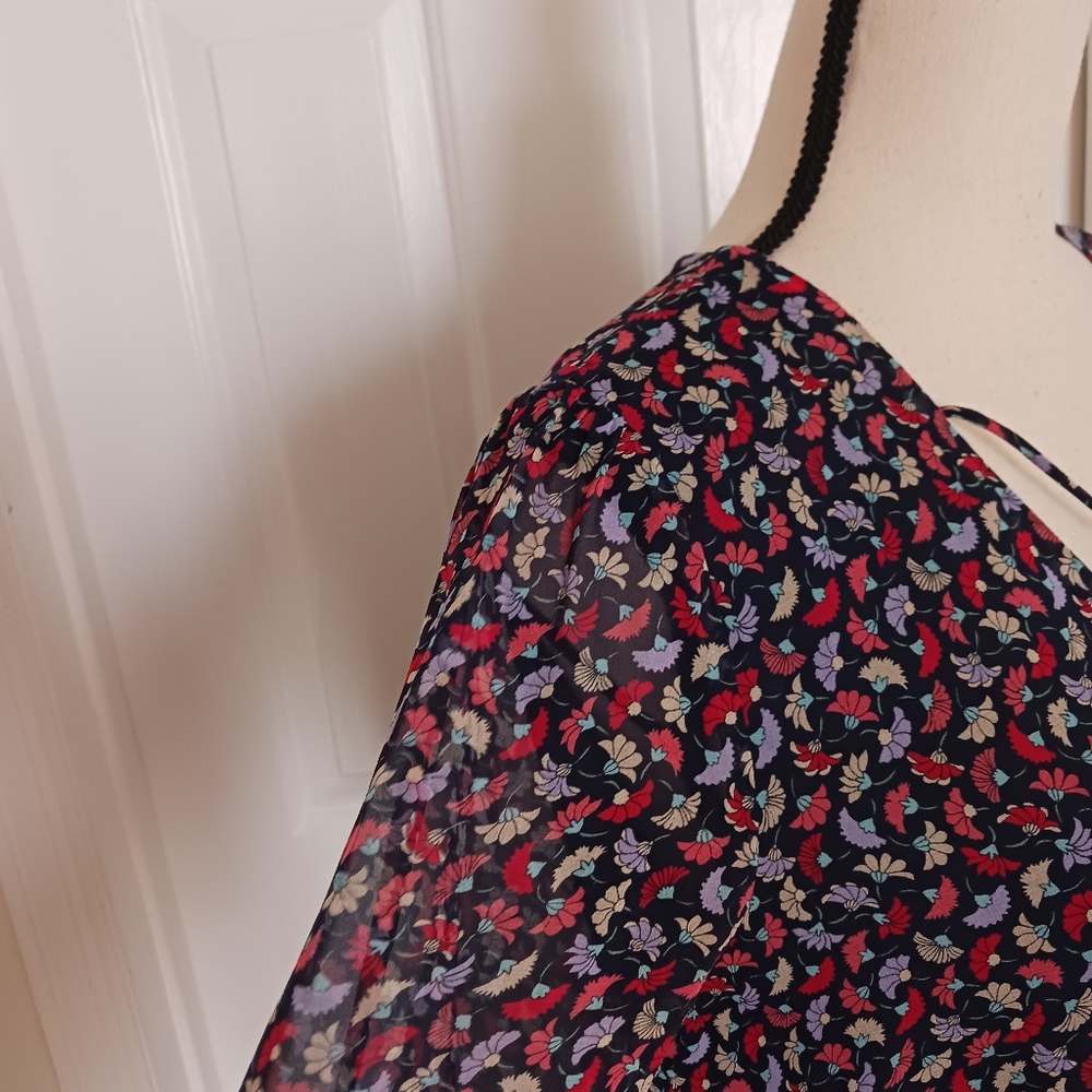 Shoshanna Bari Shirred Floral Print Silk Dress - Picture 9 of 16